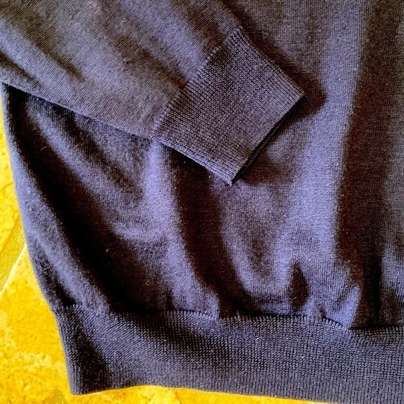 Jos A Bank Sweater Mens Merino Wool Blend V-neck Pullover Navy Classic Grandpa L - Picture 5 of 9